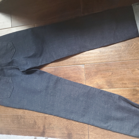 Heart clum mxm denim with heart patches on knees size 2 - Picture 2 of 4